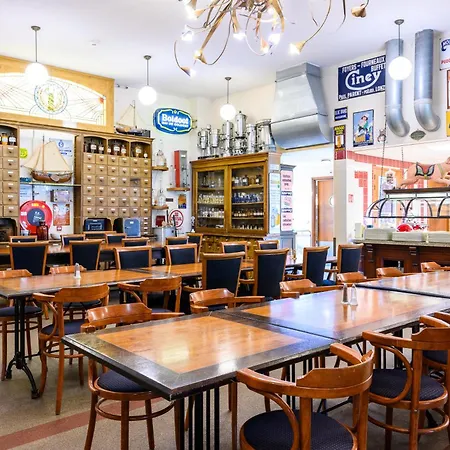 De Rijper Eilanden Hotel